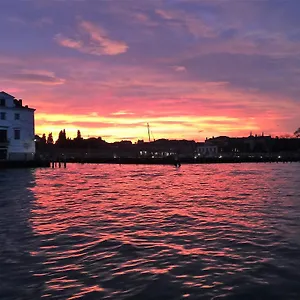 Apartamento Harry's Canal View, Veneza